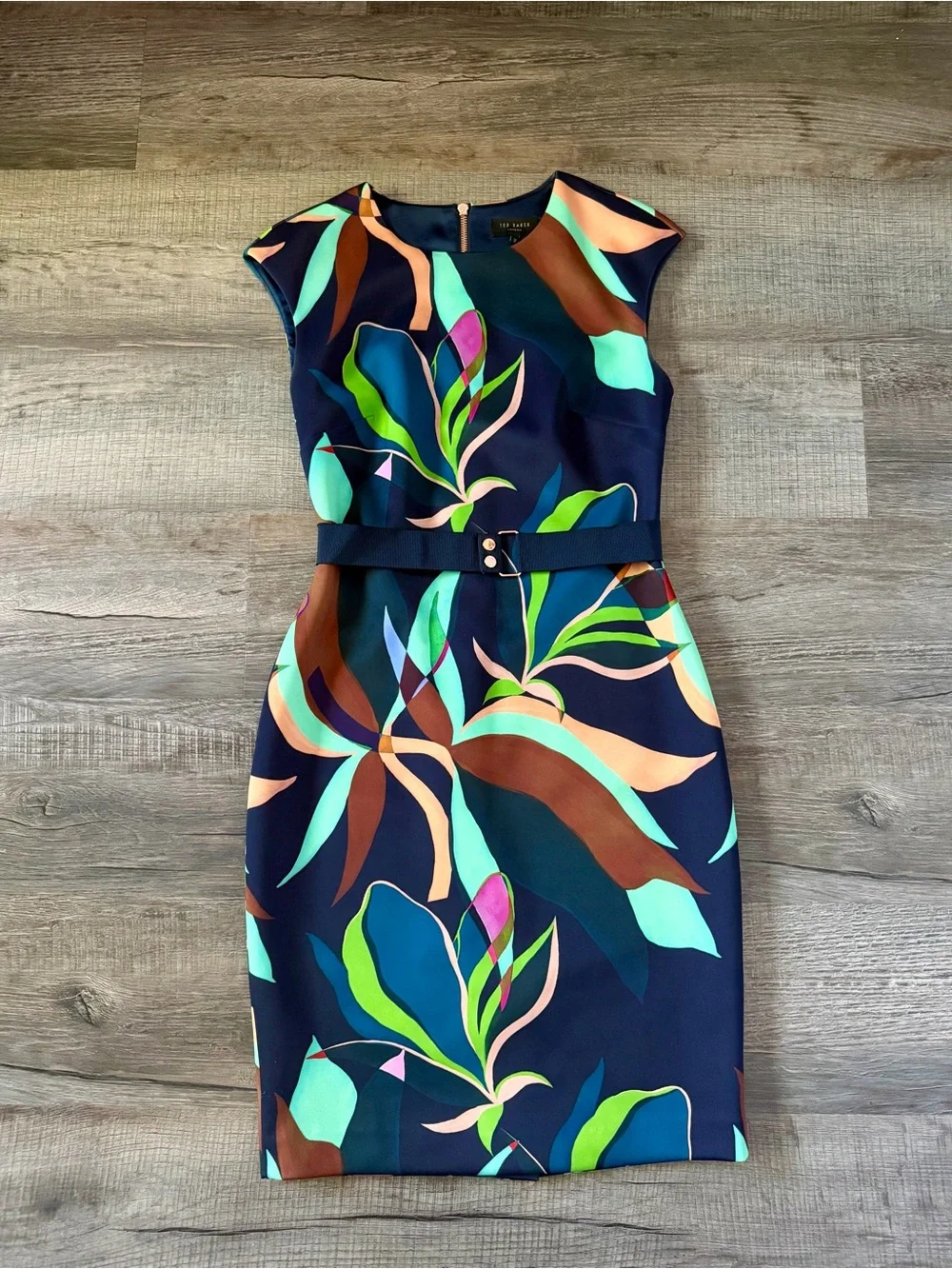 Ted Baker Dress Adilyyn Supernatural Structure Bodycon Belted 6 Sheath Office - Picture 2 of 5